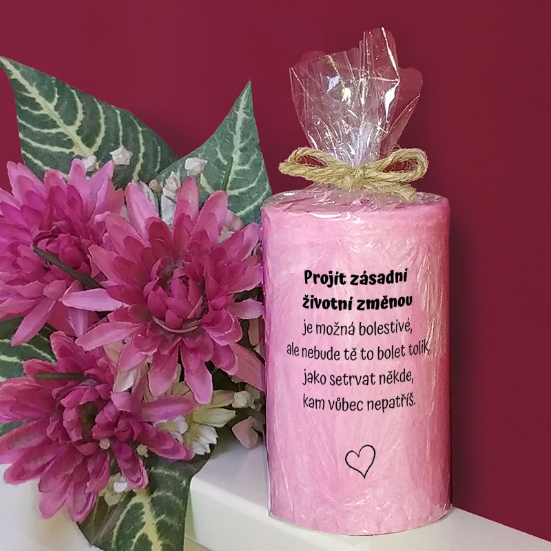 Projít zásadní životní změnou je možná bolestivé....(palmová svíčka)