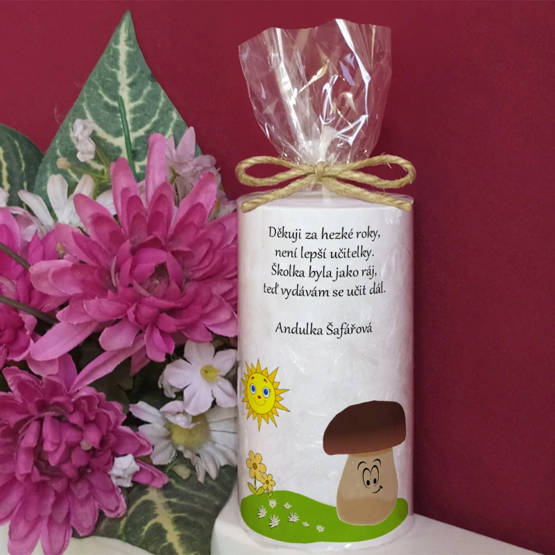 HŘÍBEK - palmová svíčka pro učitelku ze školky