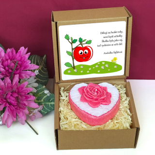 JABLÍČKO - svíčka SRDCE S RŮŽÍ pro paní učitelku