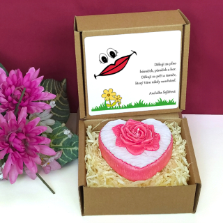 PUSINKA - svíčka SRDCE S RŮŽÍ pro paní učitelku