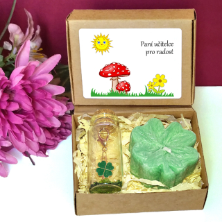 MUCHOMŮRKA - čtyřlístky pro štěstí